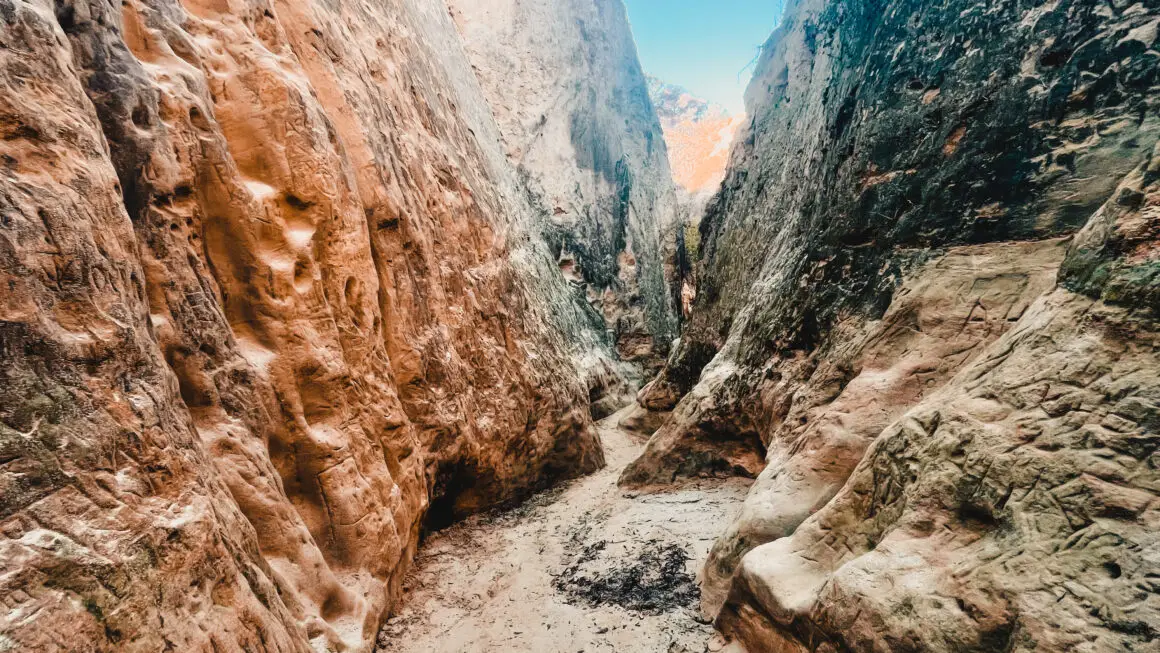 Annie's Slot Canyons
