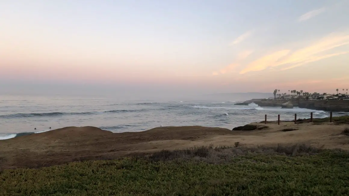sunset cliffs trail